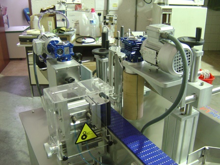 Tegamaq - Etiquetado de productos cilíndricos